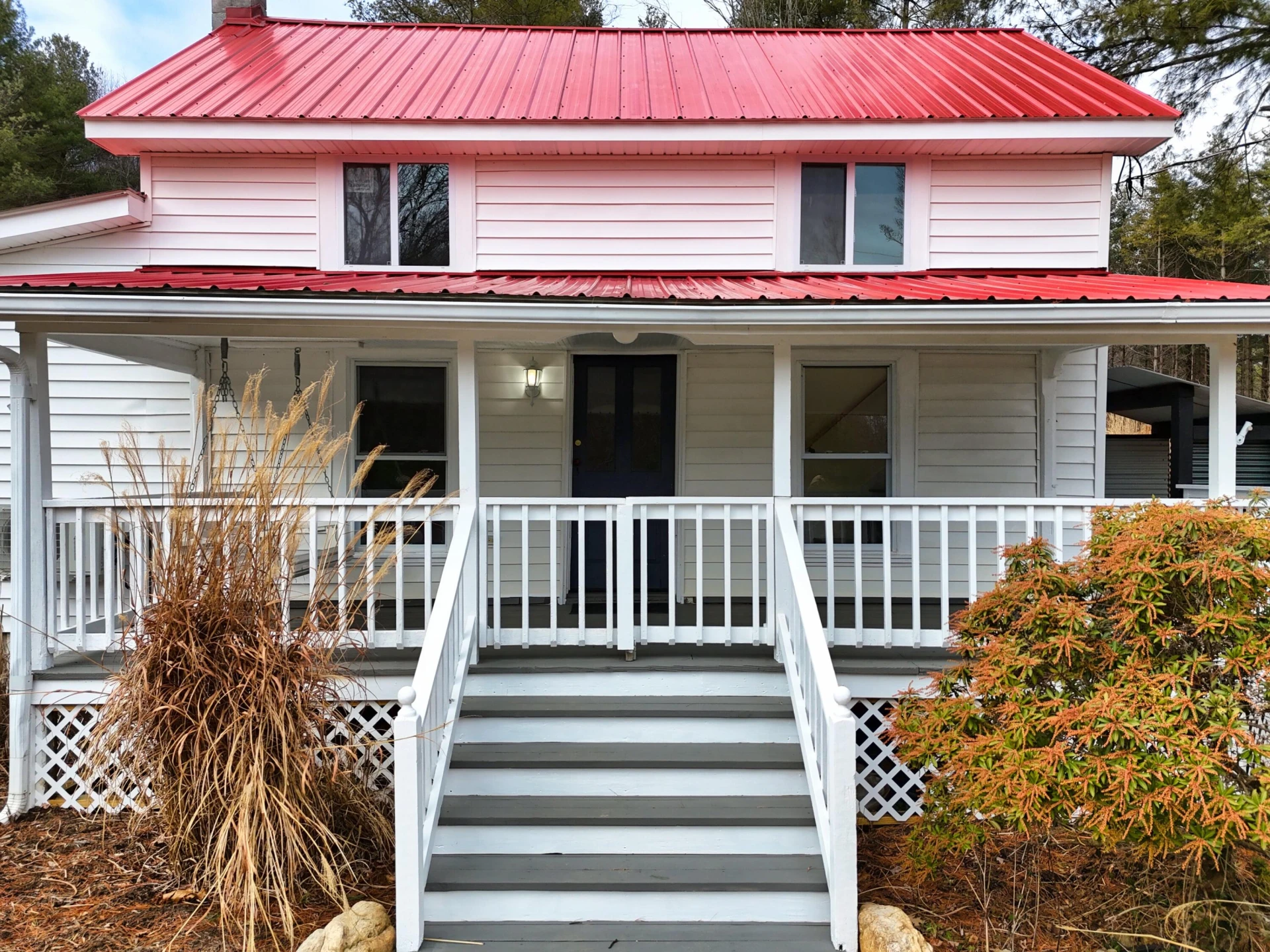 466 Dogwood LN SW - Photo 9