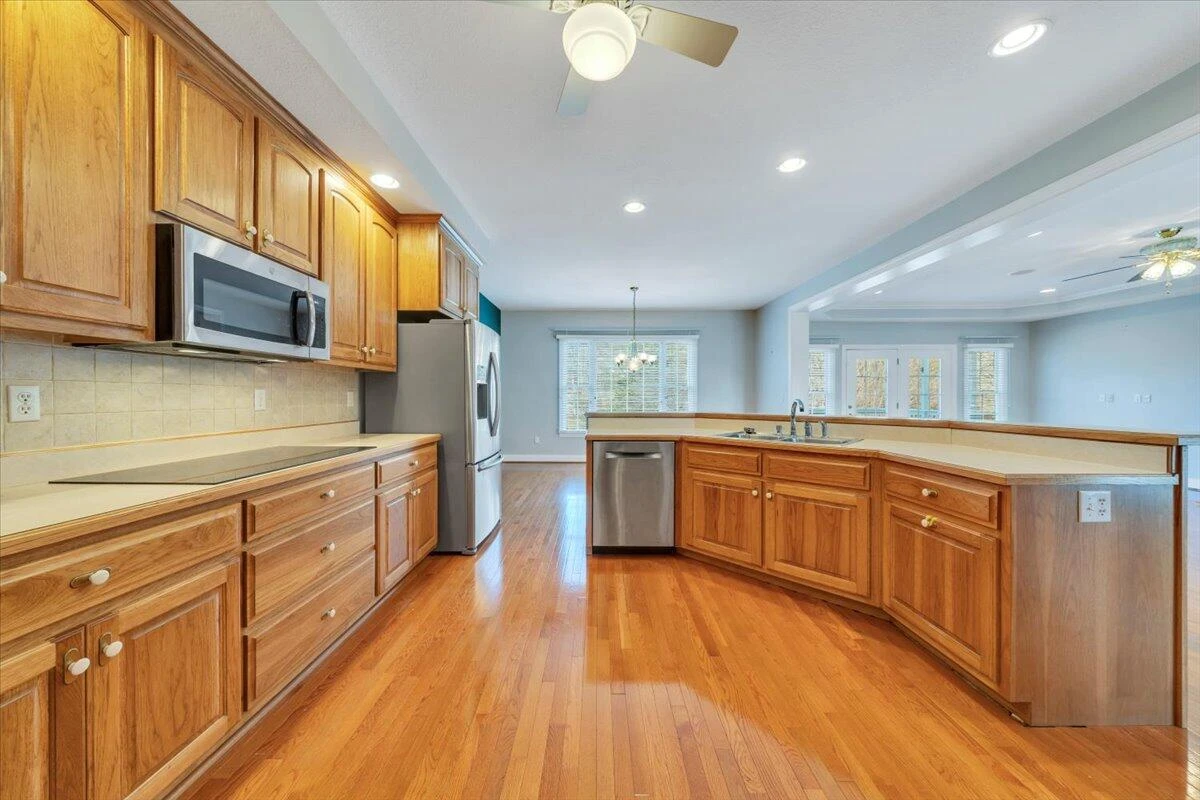 28 Queen Mothers CT - Photo 14