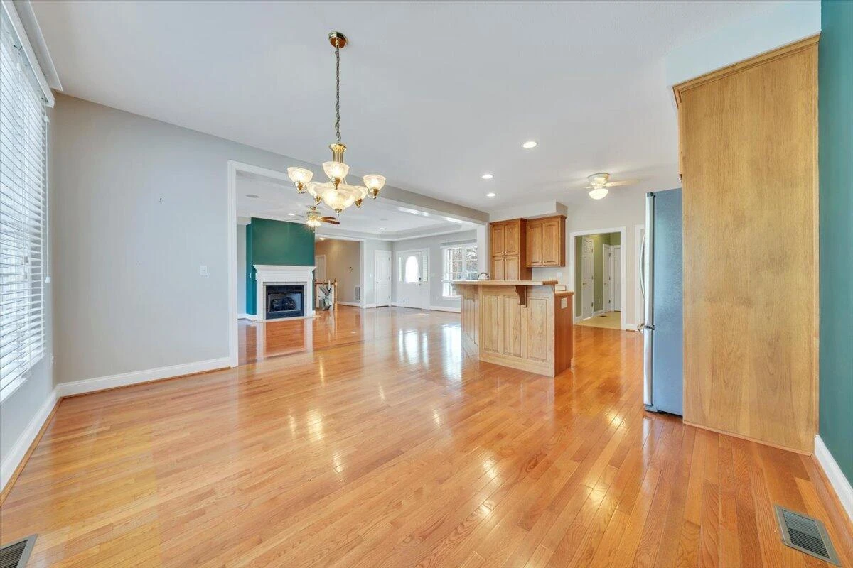 28 Queen Mothers CT - Photo 18