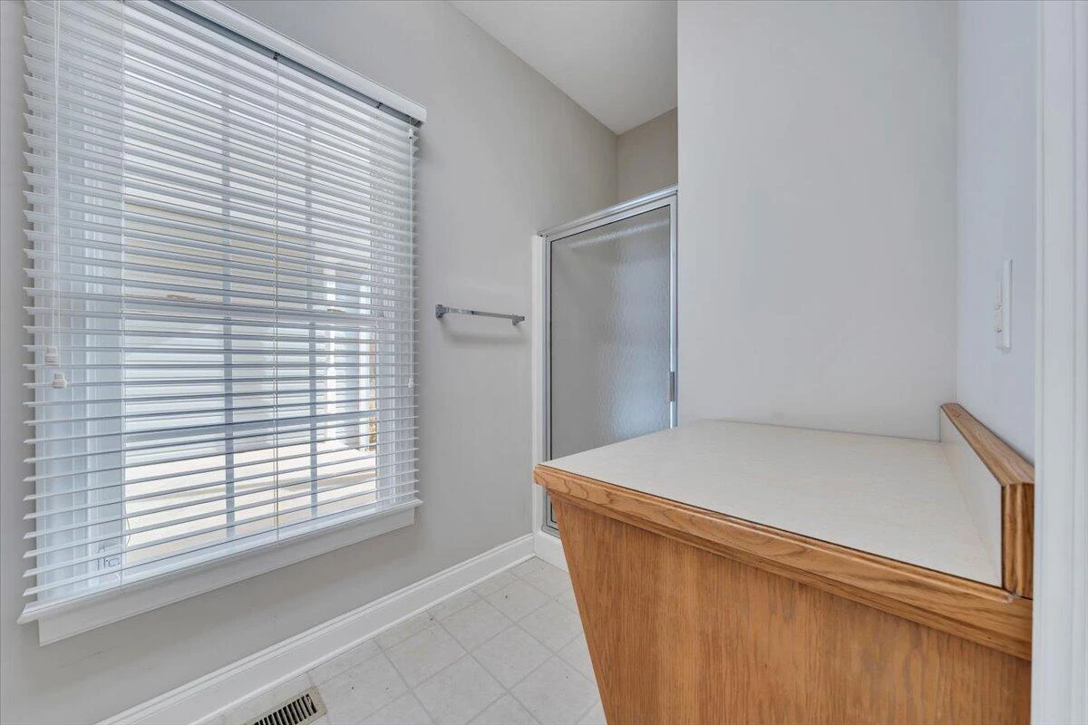 28 Queen Mothers CT - Photo 32