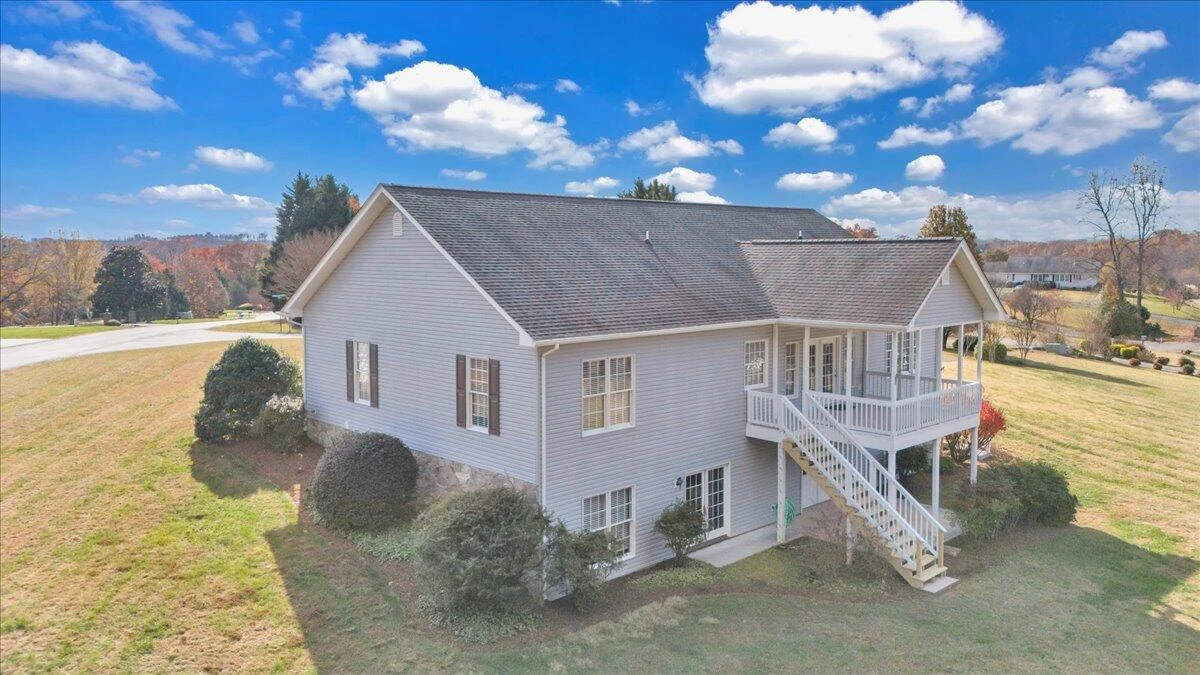 28 Queen Mothers CT - Photo 64