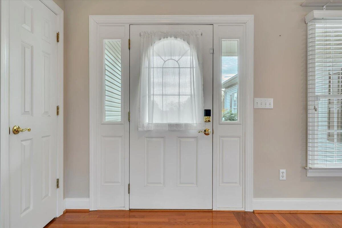 28 Queen Mothers CT - Photo 68