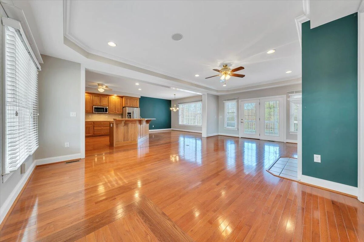 28 Queen Mothers CT - Photo 8