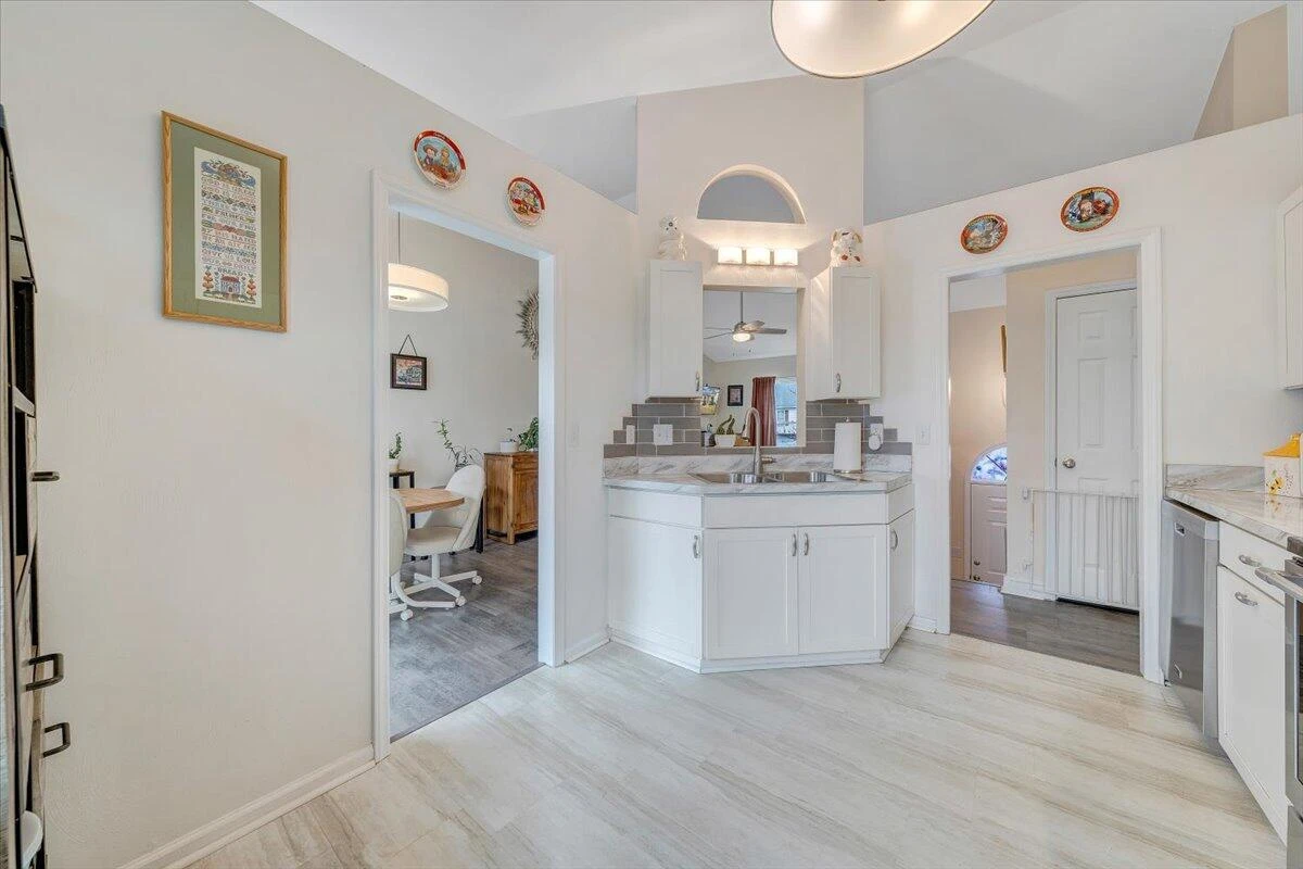 4755 Westvale RD NE - Photo 18