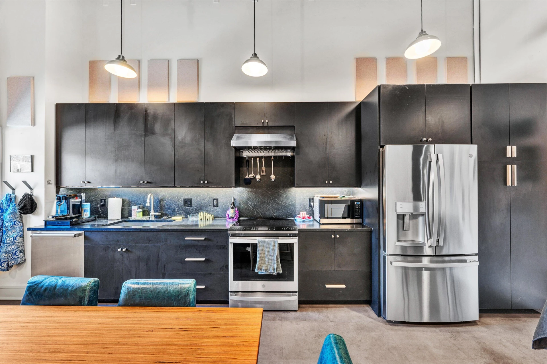 109 Campbell AVE SW - Photo 16