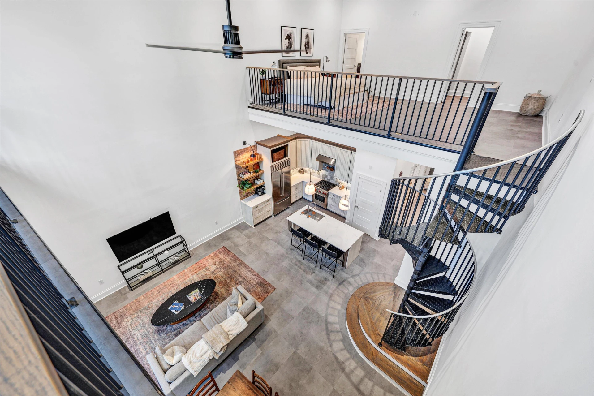 109 Campbell AVE SW - Photo 36