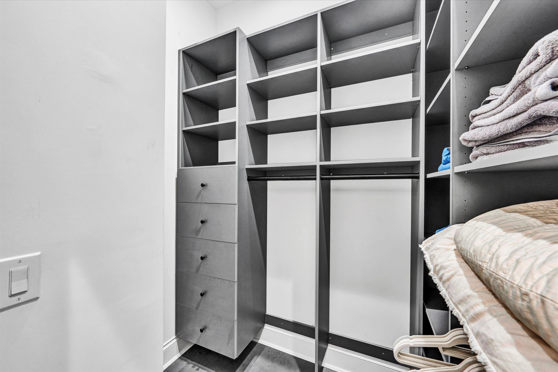 109 Campbell AVE SW - Photo 42
