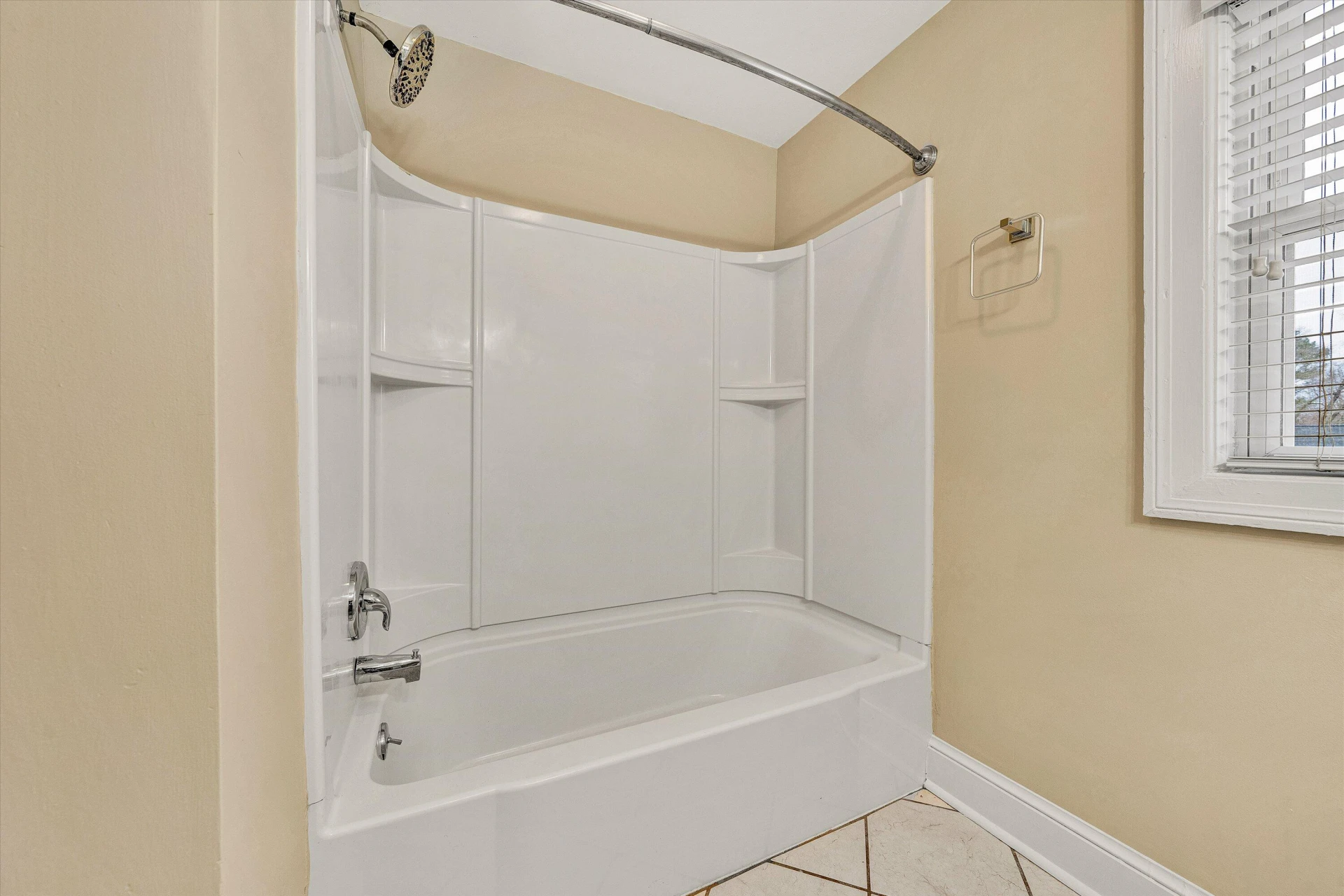 2819 Kennedy ST NE - Photo 18