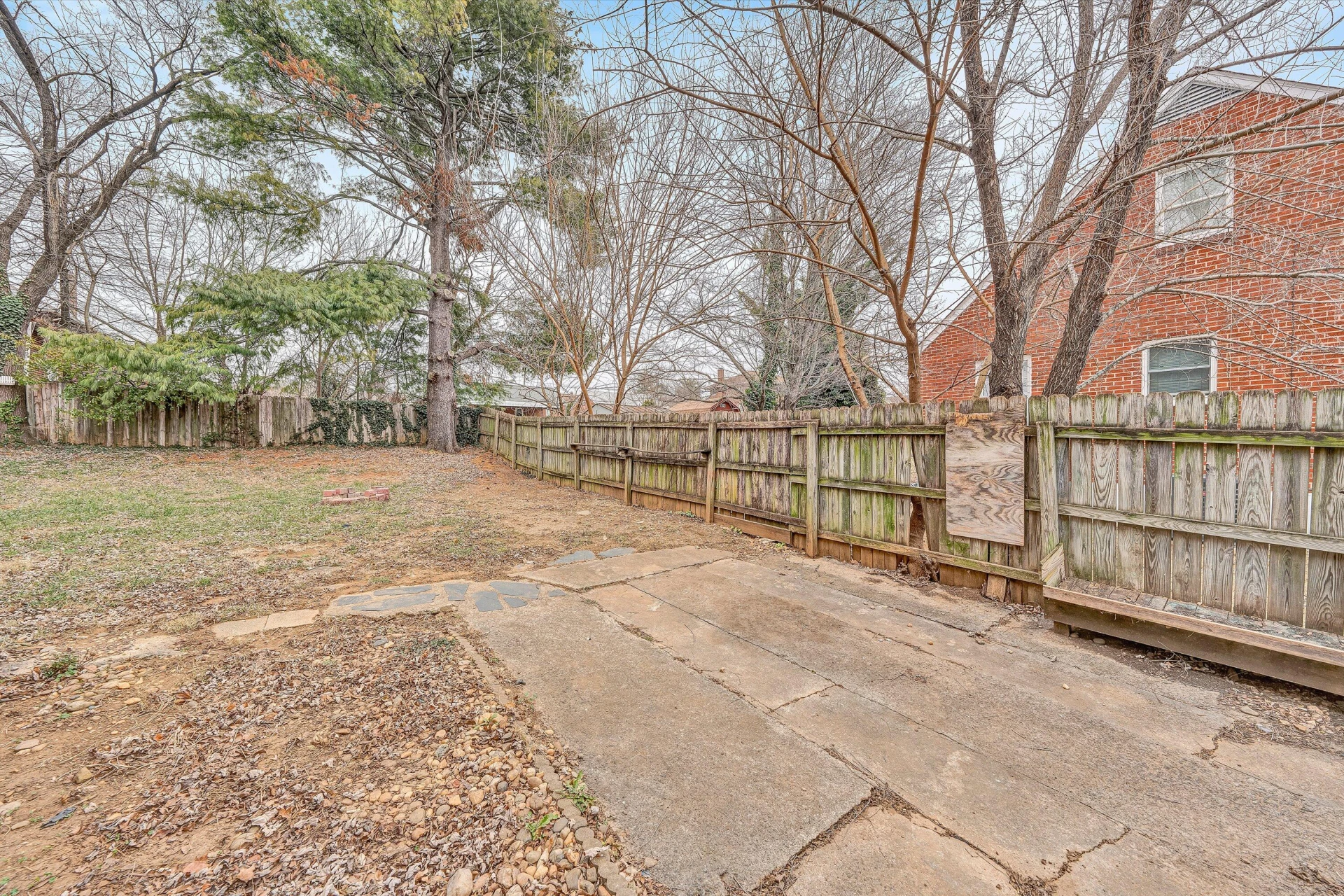 2819 Kennedy ST NE - Photo 22