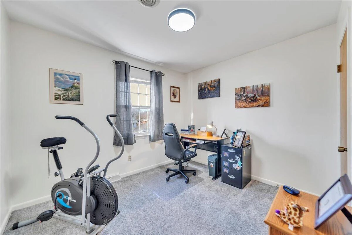 2739 Diplomat DR - Photo 20