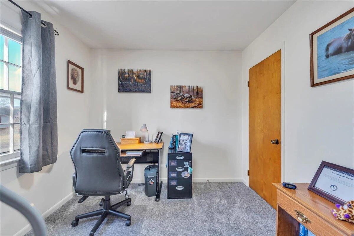 2739 Diplomat DR - Photo 21