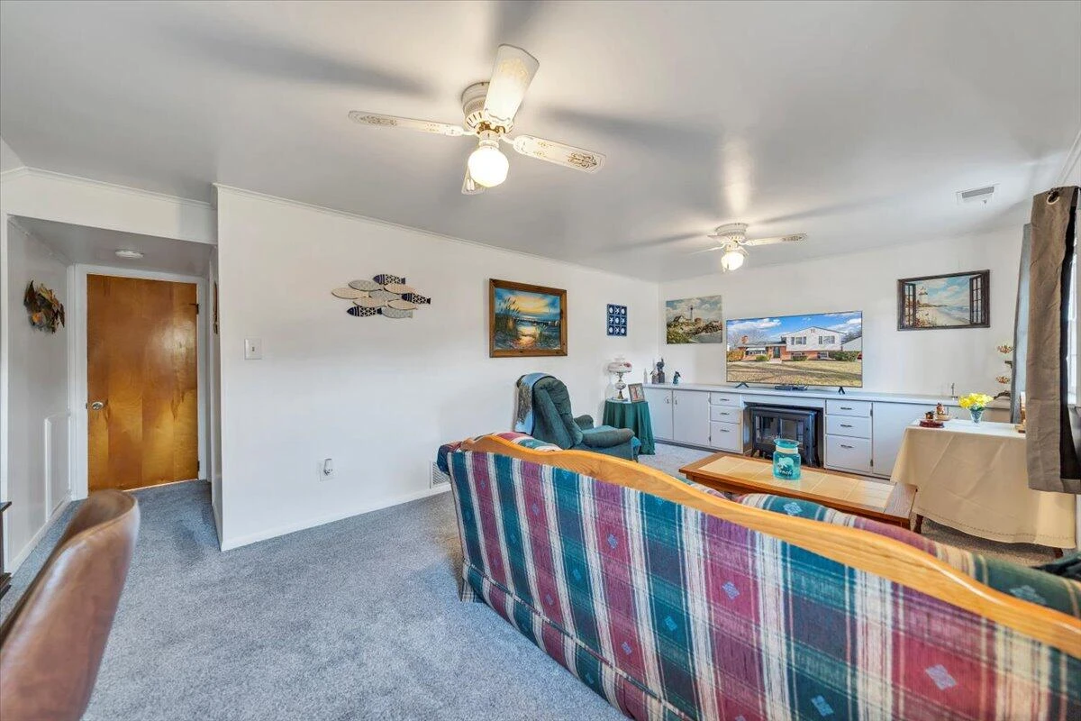 2739 Diplomat DR - Photo 26
