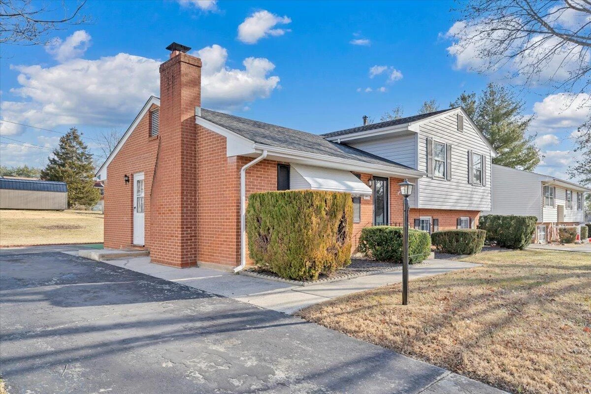 2739 Diplomat DR - Photo 41