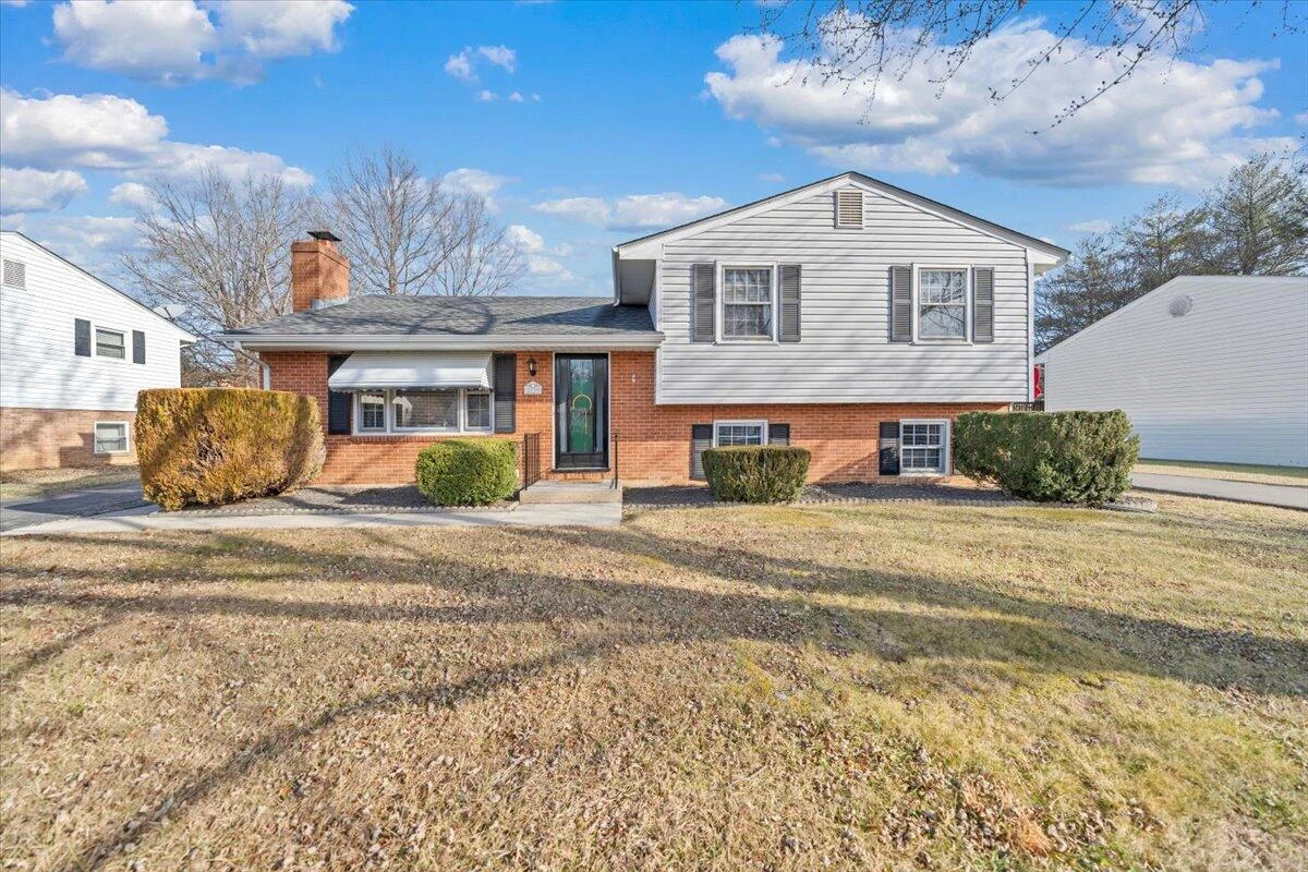 2739 Diplomat DR - Photo 43