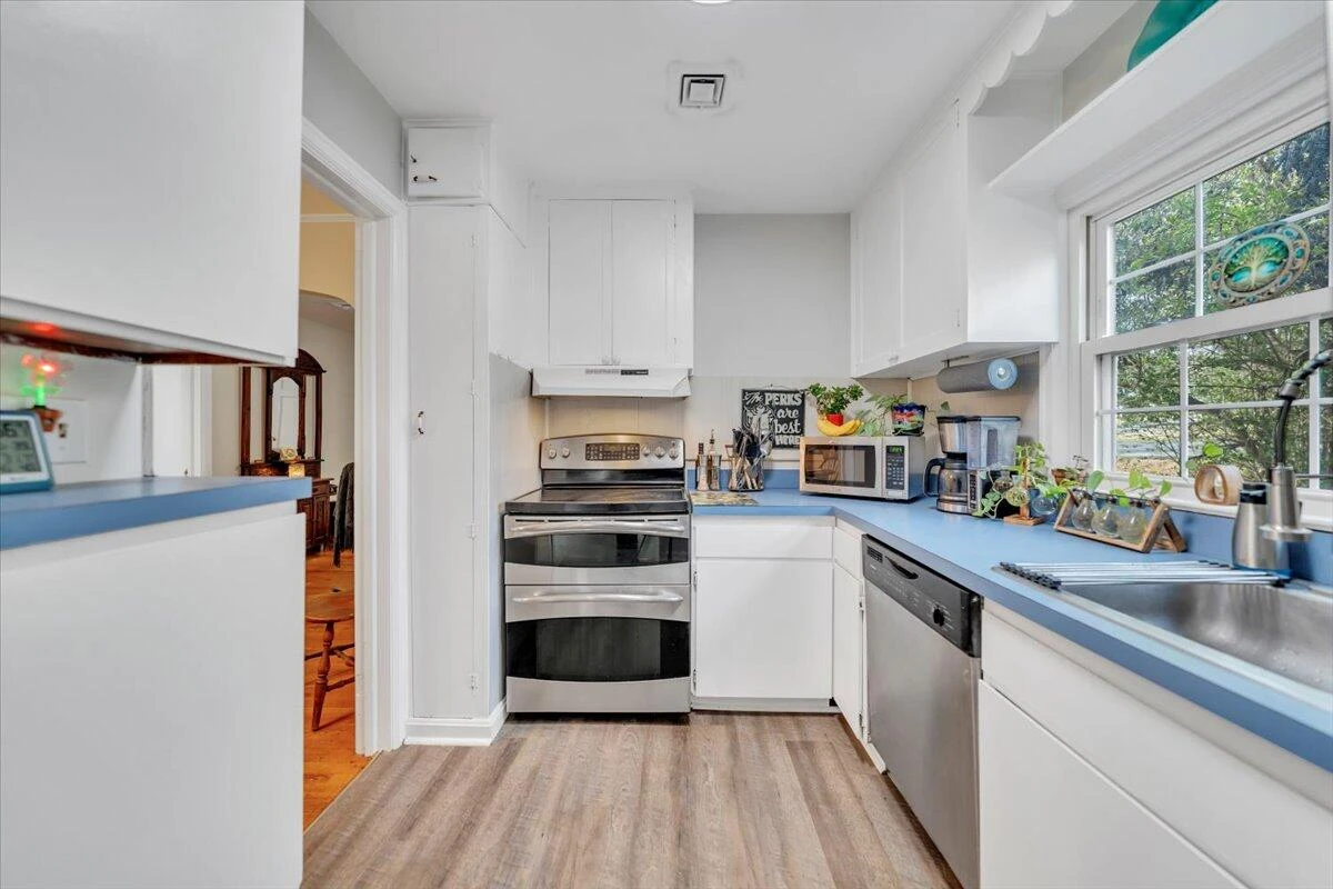 36 N Bruffey ST - Photo 12