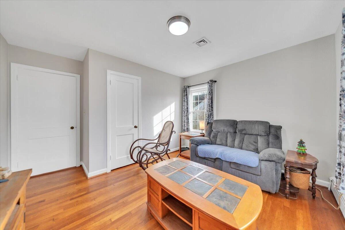 36 N Bruffey ST - Photo 22