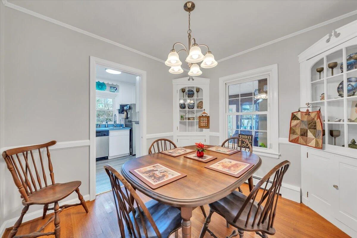 36 N Bruffey ST - Photo 9