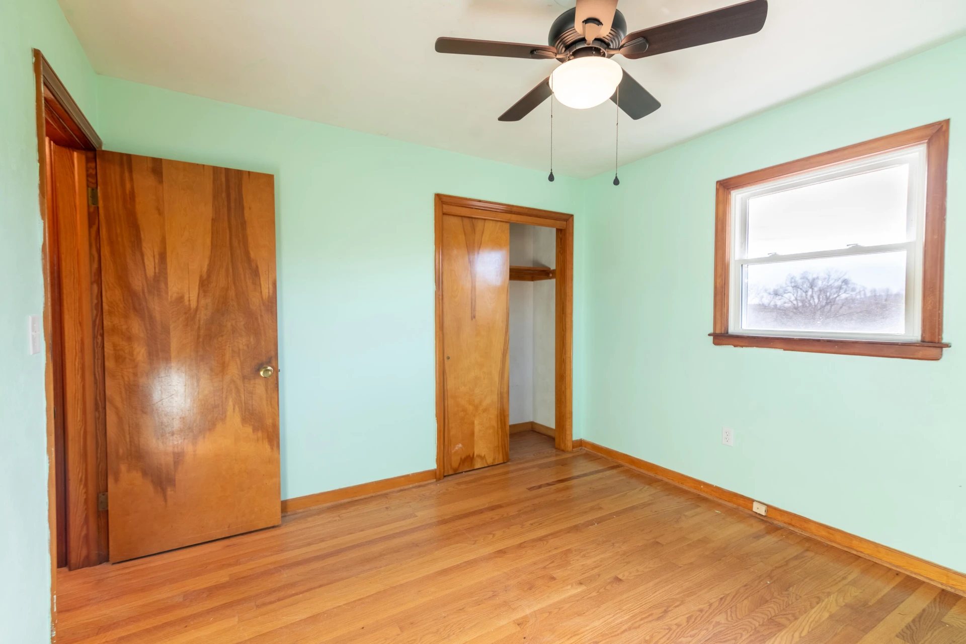 1079 Mountain Valley RD - Photo 19