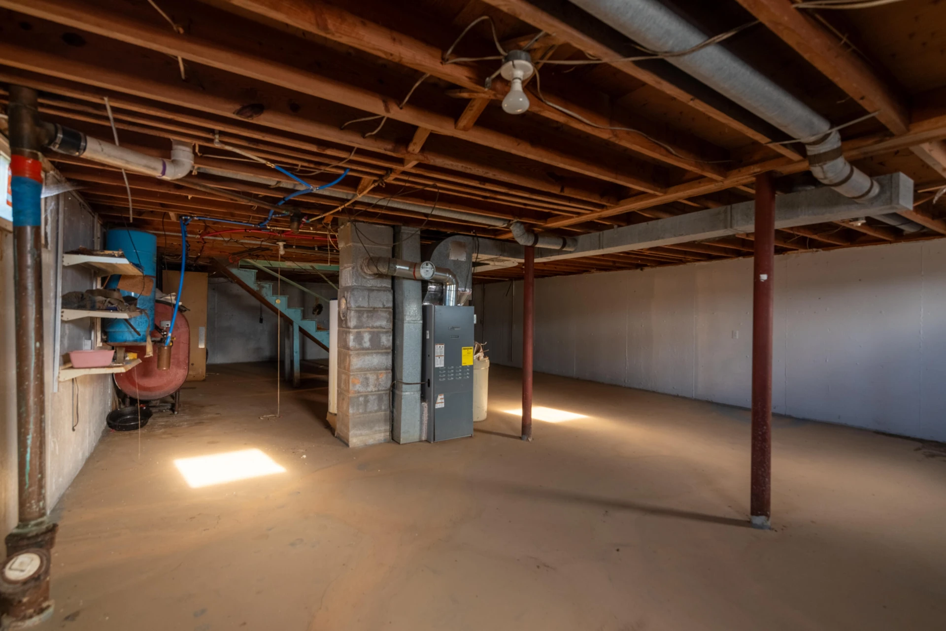 1079 Mountain Valley RD - Photo 22