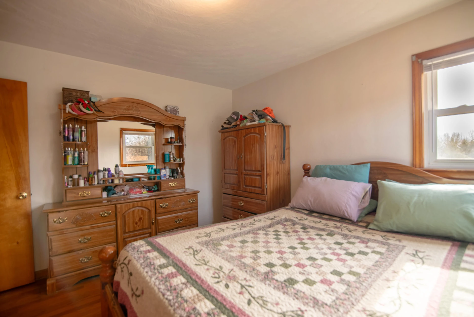 1065 Mountain Valley RD - Photo 13