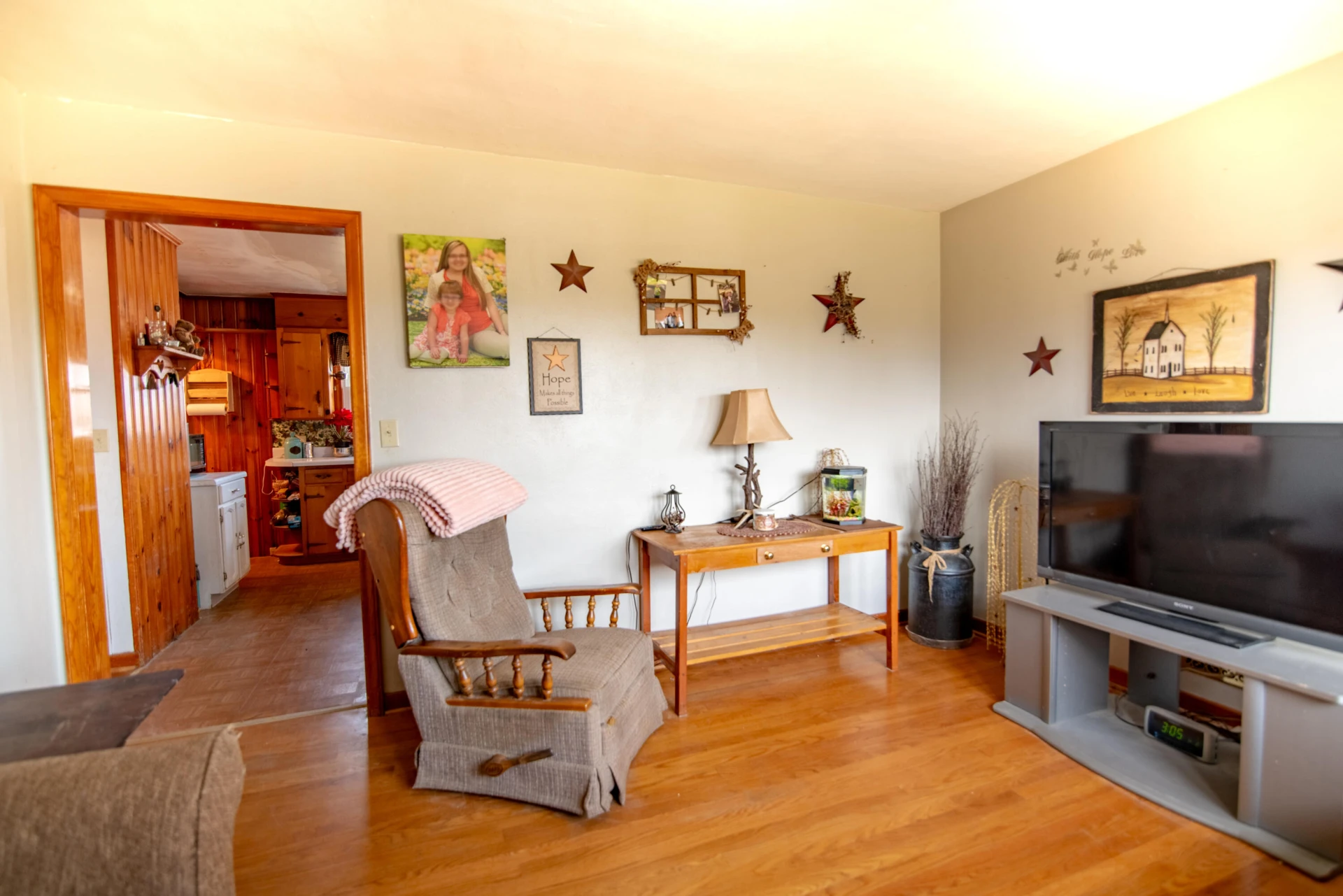 1065 Mountain Valley RD - Photo 7