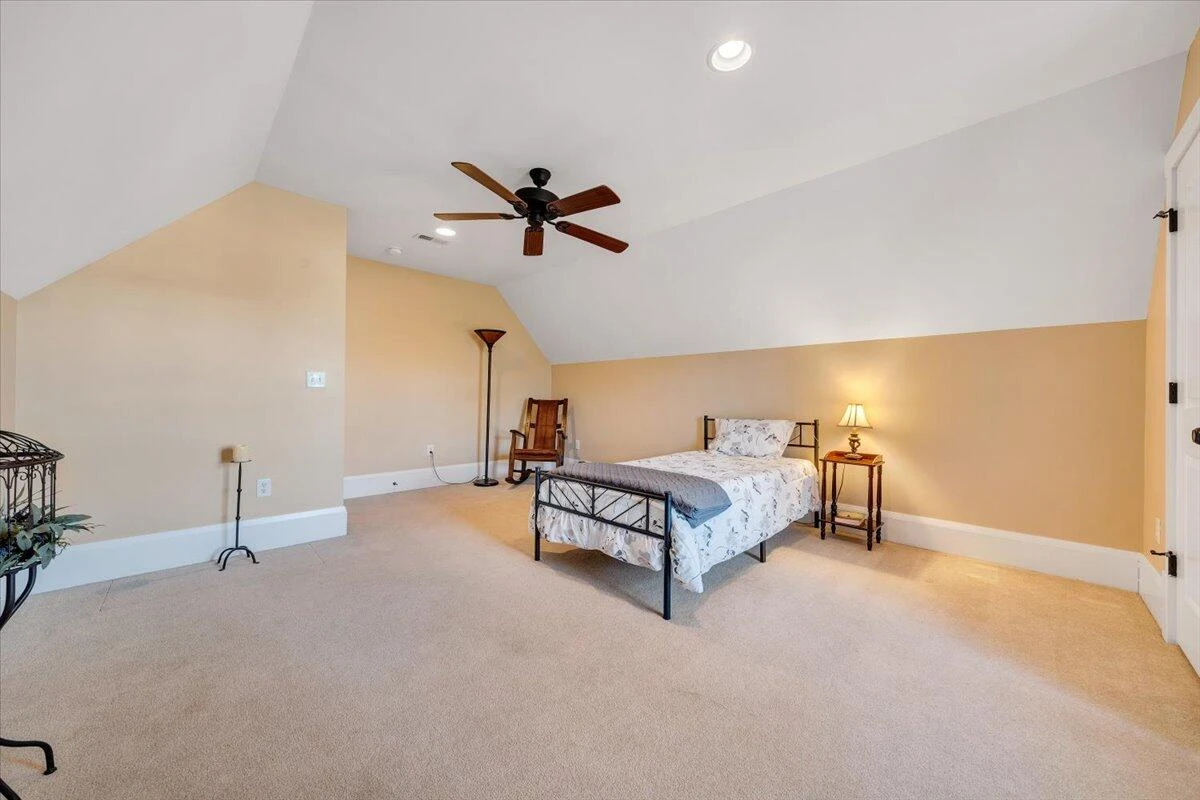 220 Stonecreek WAY - Photo 17