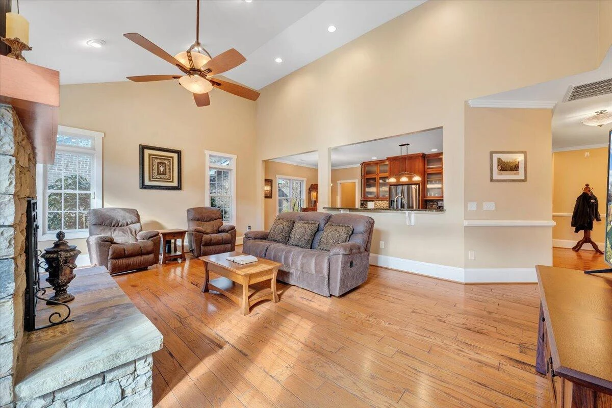 220 Stonecreek WAY - Photo 18