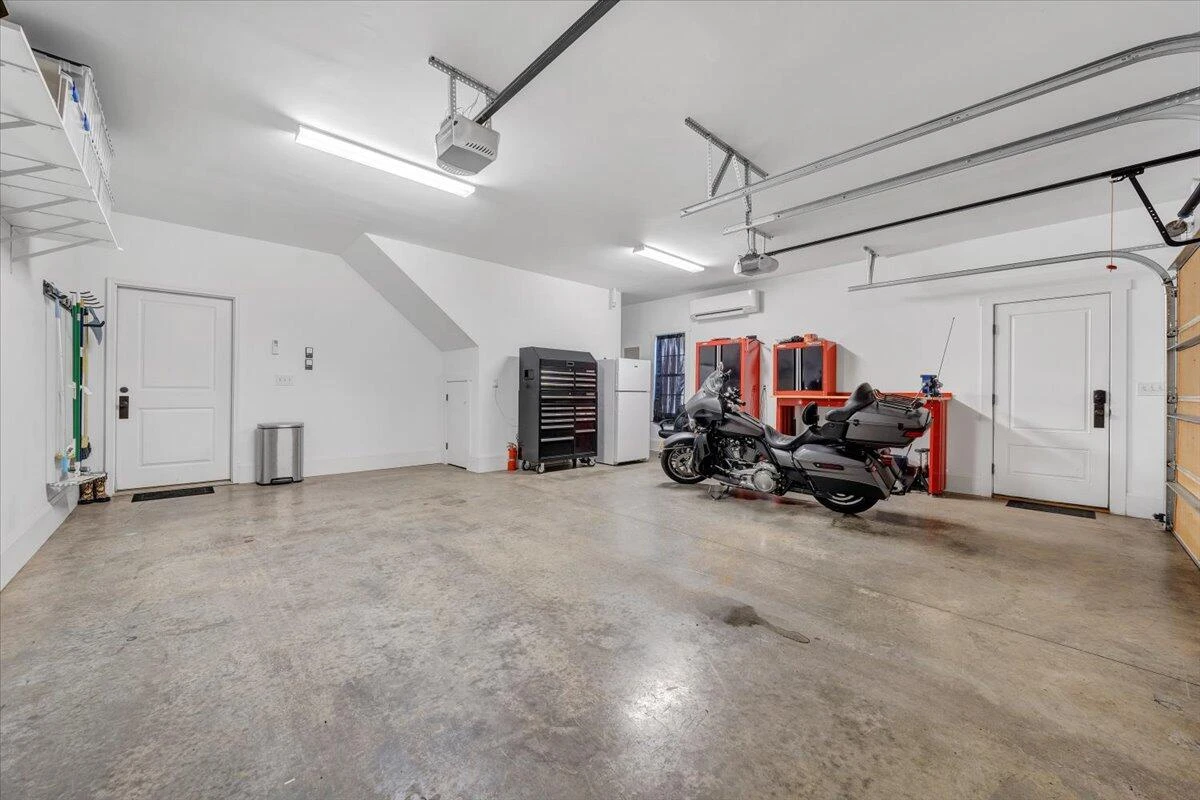 220 Stonecreek WAY - Photo 3