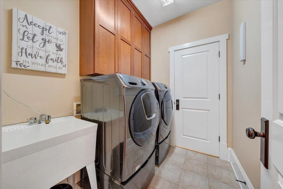 220 Stonecreek WAY - Photo 4
