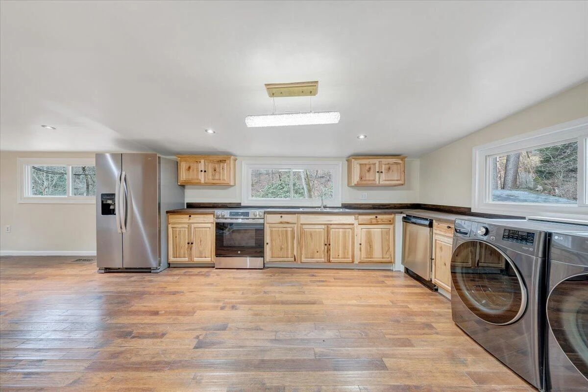 1203 Bottom Creek LN - Photo 10