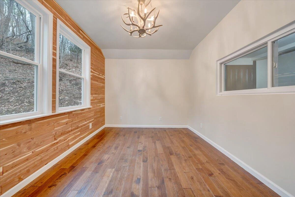 1203 Bottom Creek LN - Photo 24