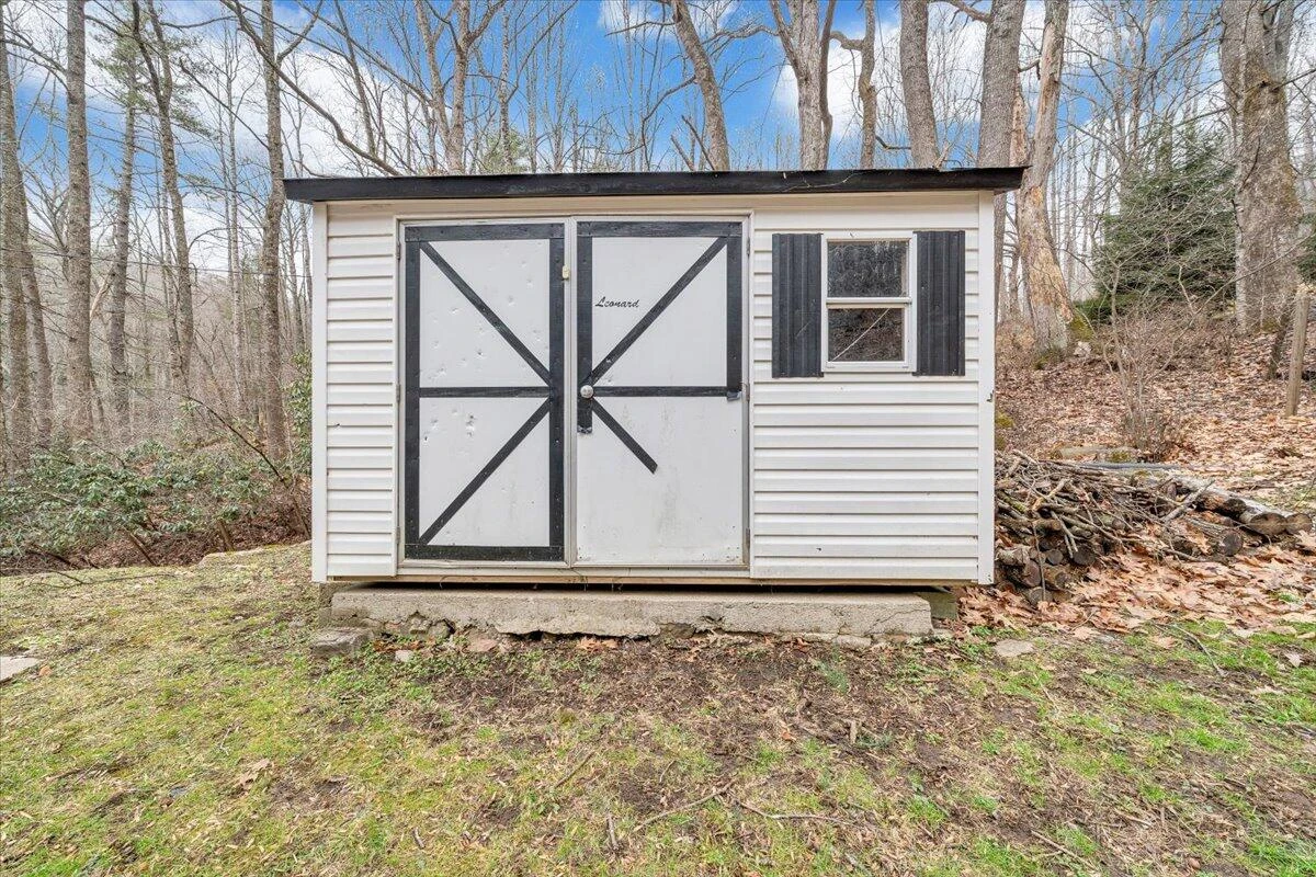 1203 Bottom Creek LN - Photo 31