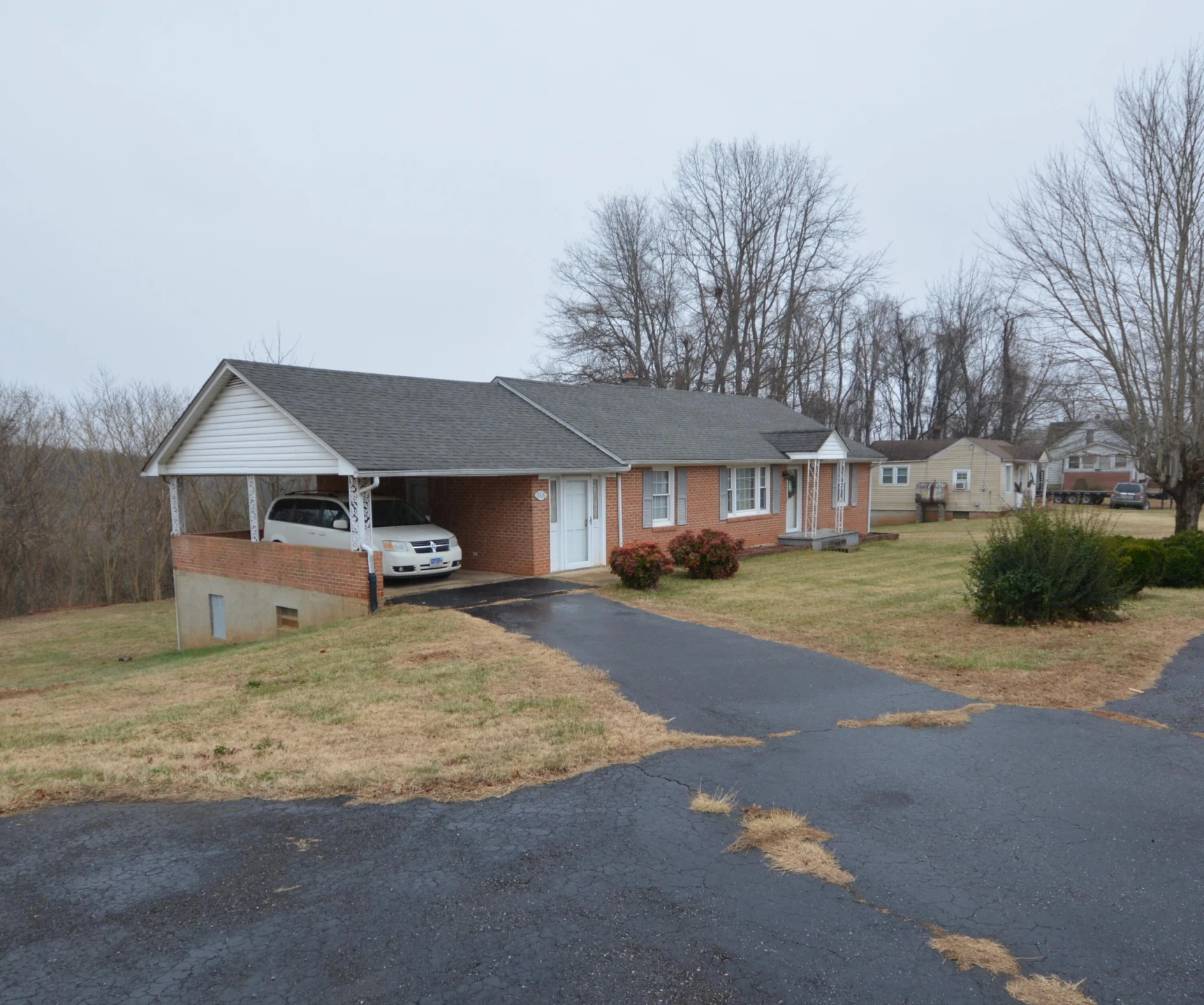 3316 Bassett Heights Road RD - Photo 2