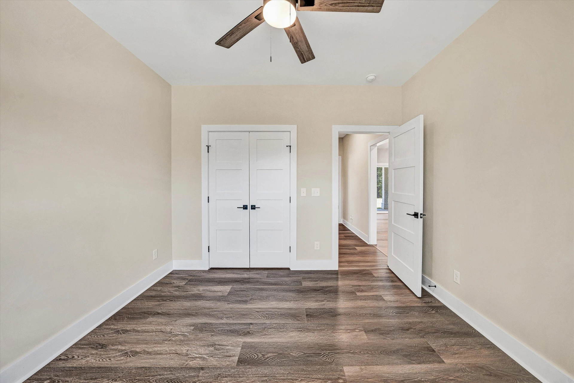 200 Cambridge CT - Photo 25