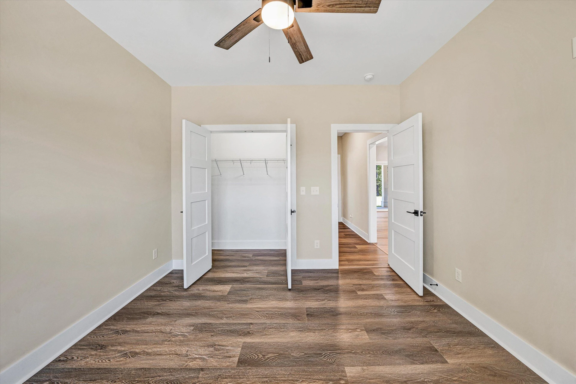 200 Cambridge CT - Photo 26