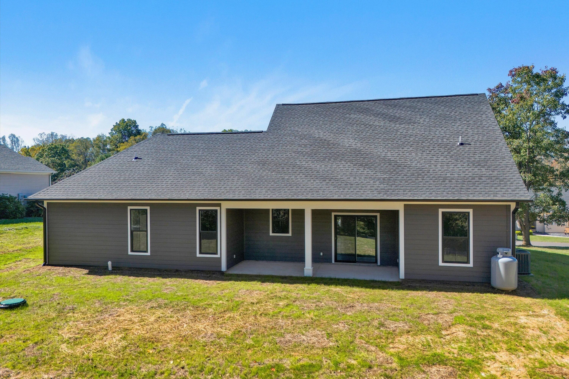 200 Cambridge CT - Photo 3