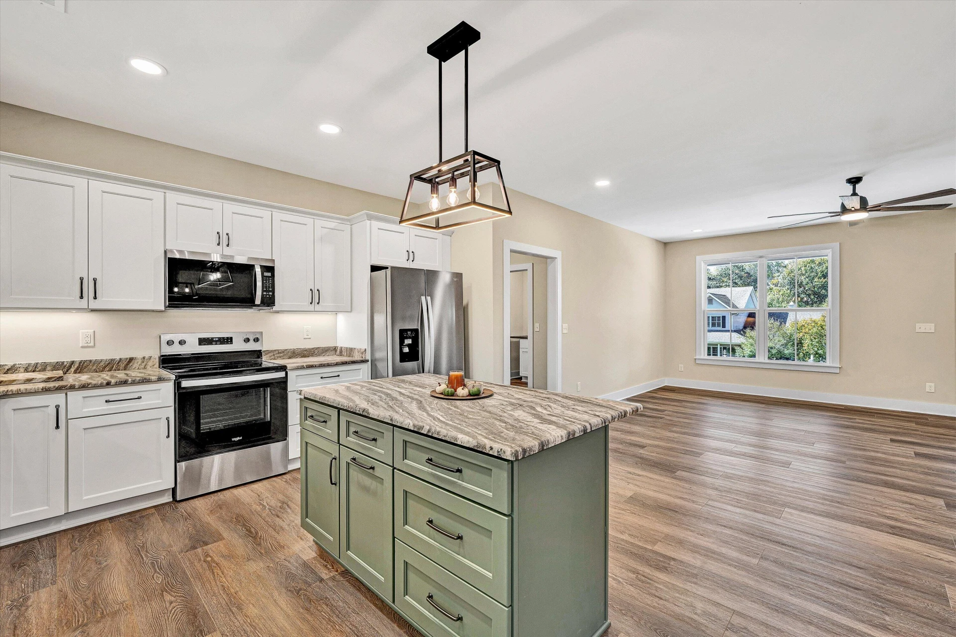 200 Cambridge CT - Photo 9