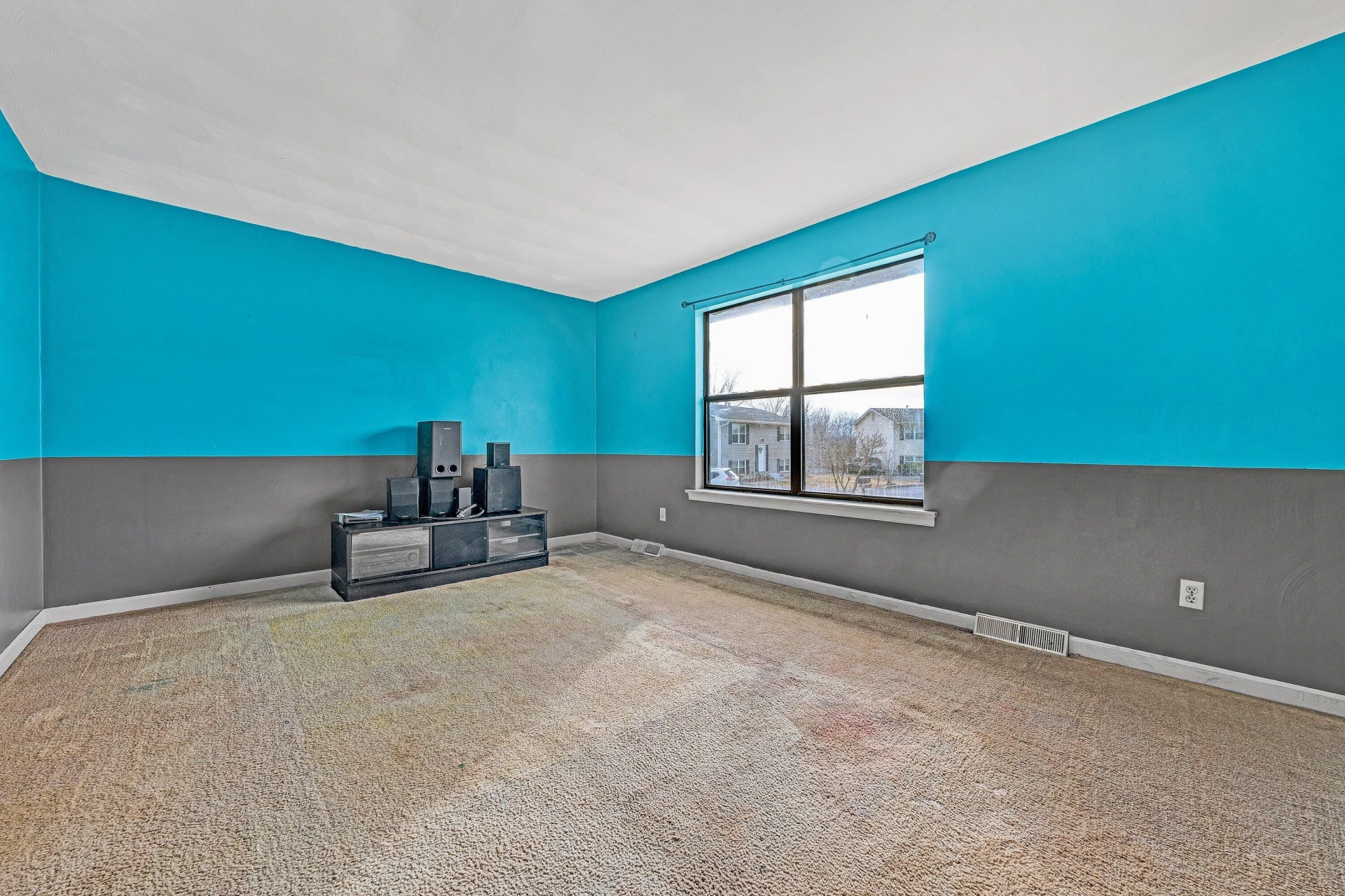 8530 Bullington CIR - Photo 6
