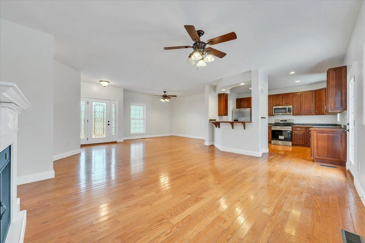 4716 Meadors Spur RD - Photo 10