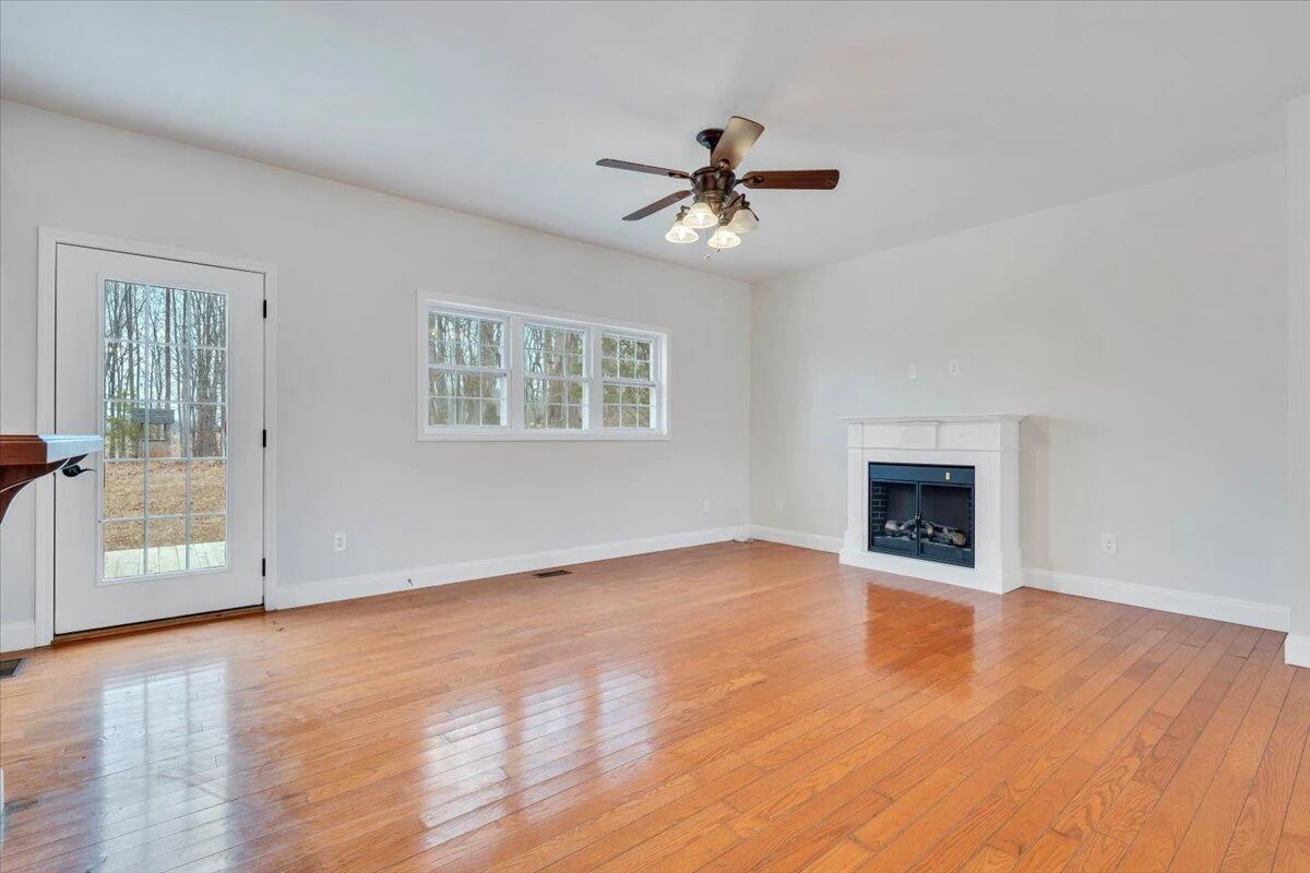 4716 Meadors Spur RD - Photo 8