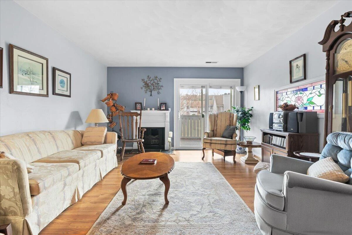 2503 Gatehouse LN - Photo 4
