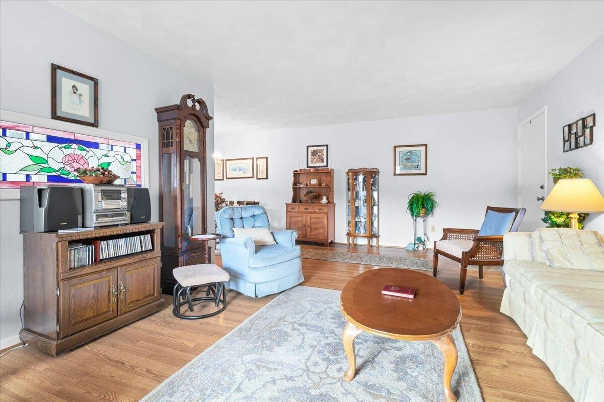2503 Gatehouse LN - Photo 5