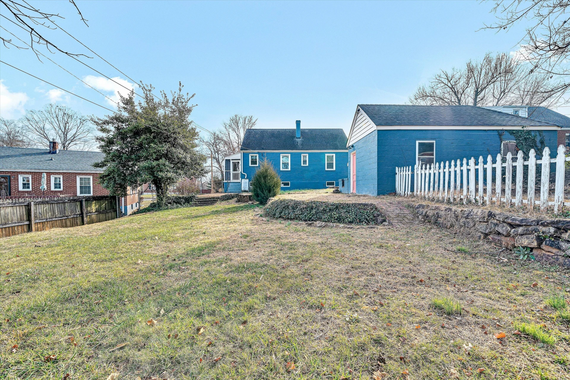 2780 Derwent DR SW - Photo 29