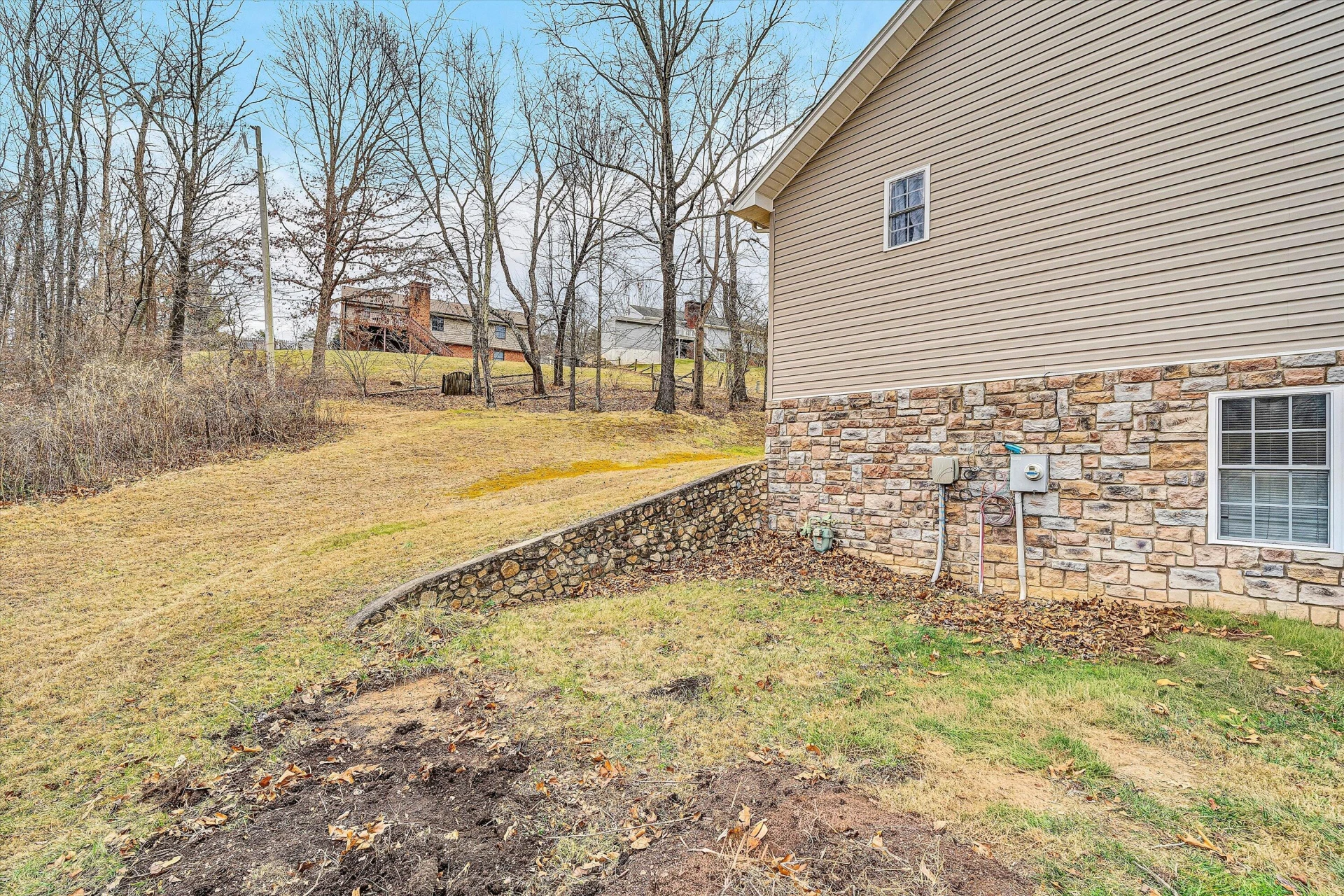 3771 Read Mountain RD - Photo 34