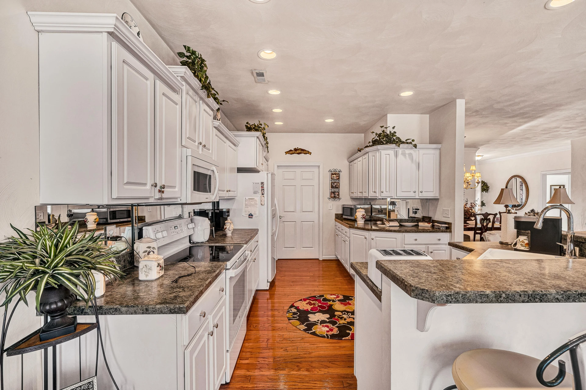1610 Cascades CT - Photo 15