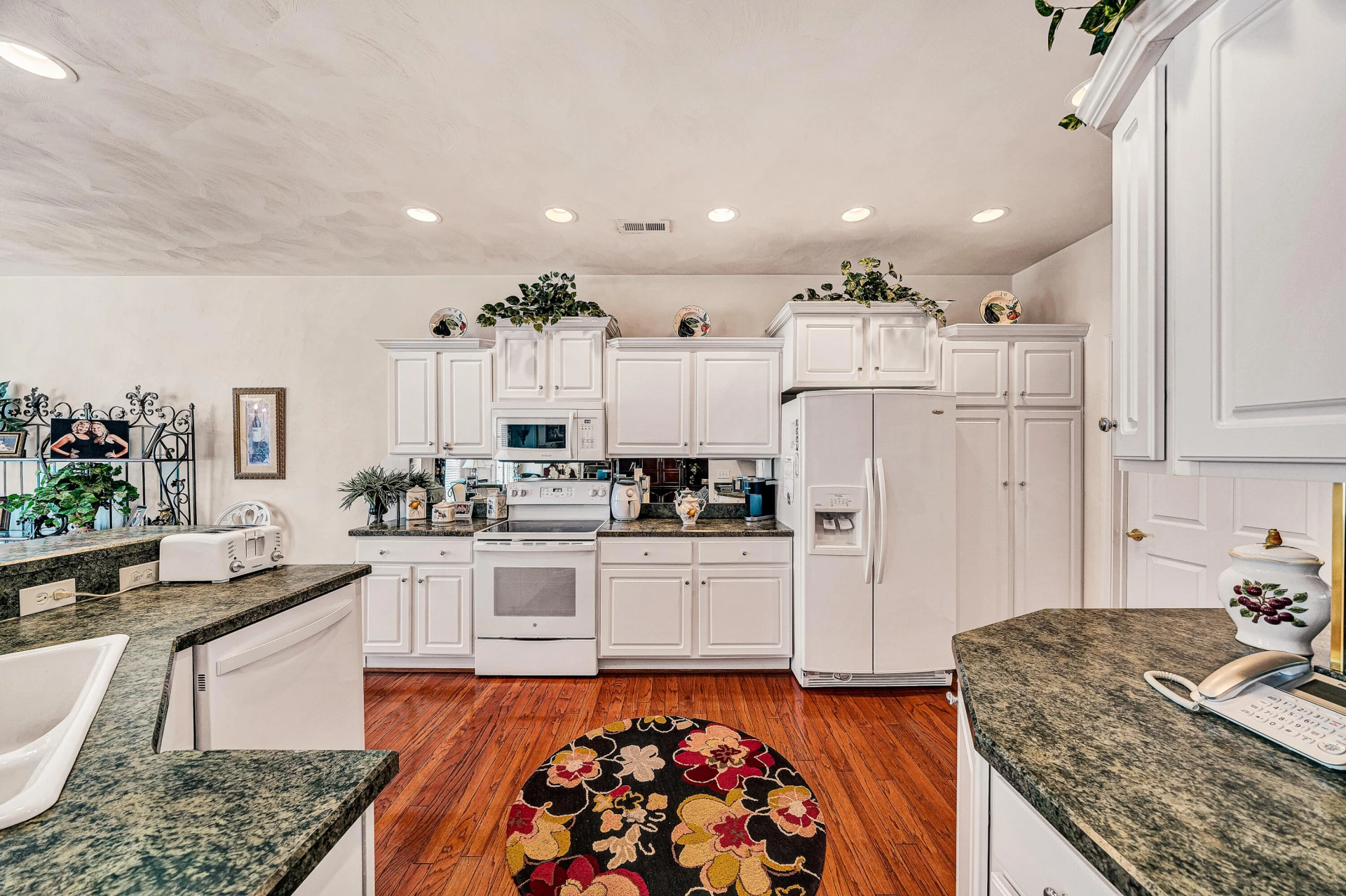 1610 Cascades CT - Photo 17