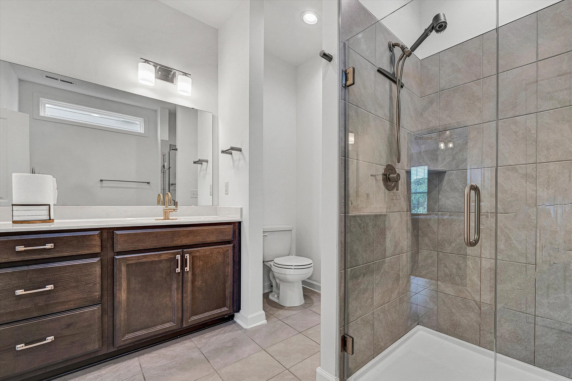 2145 Kings Walk DR - Photo 16