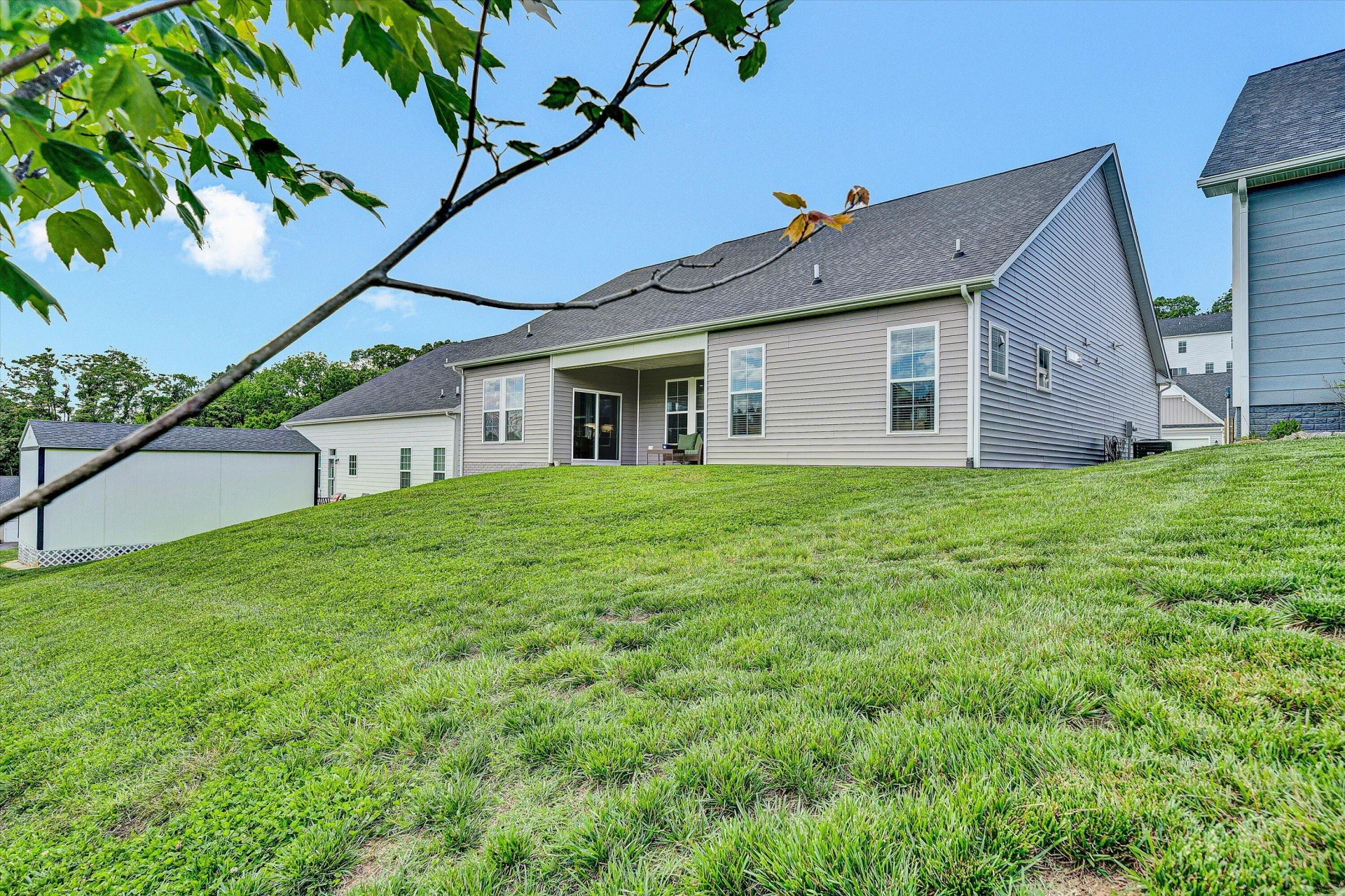 2145 Kings Walk DR - Photo 26