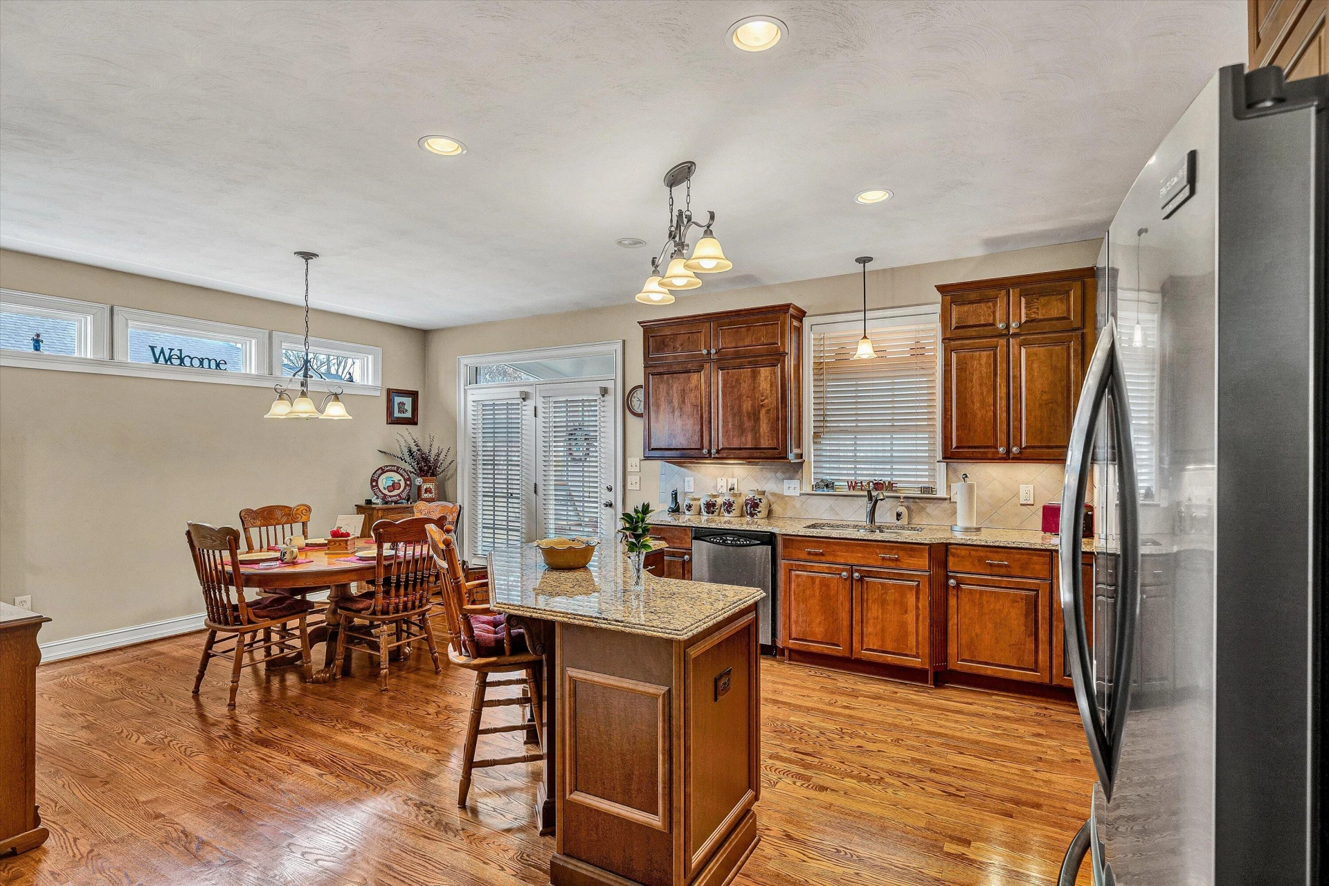 2839 MATTHEW DR - Photo 13