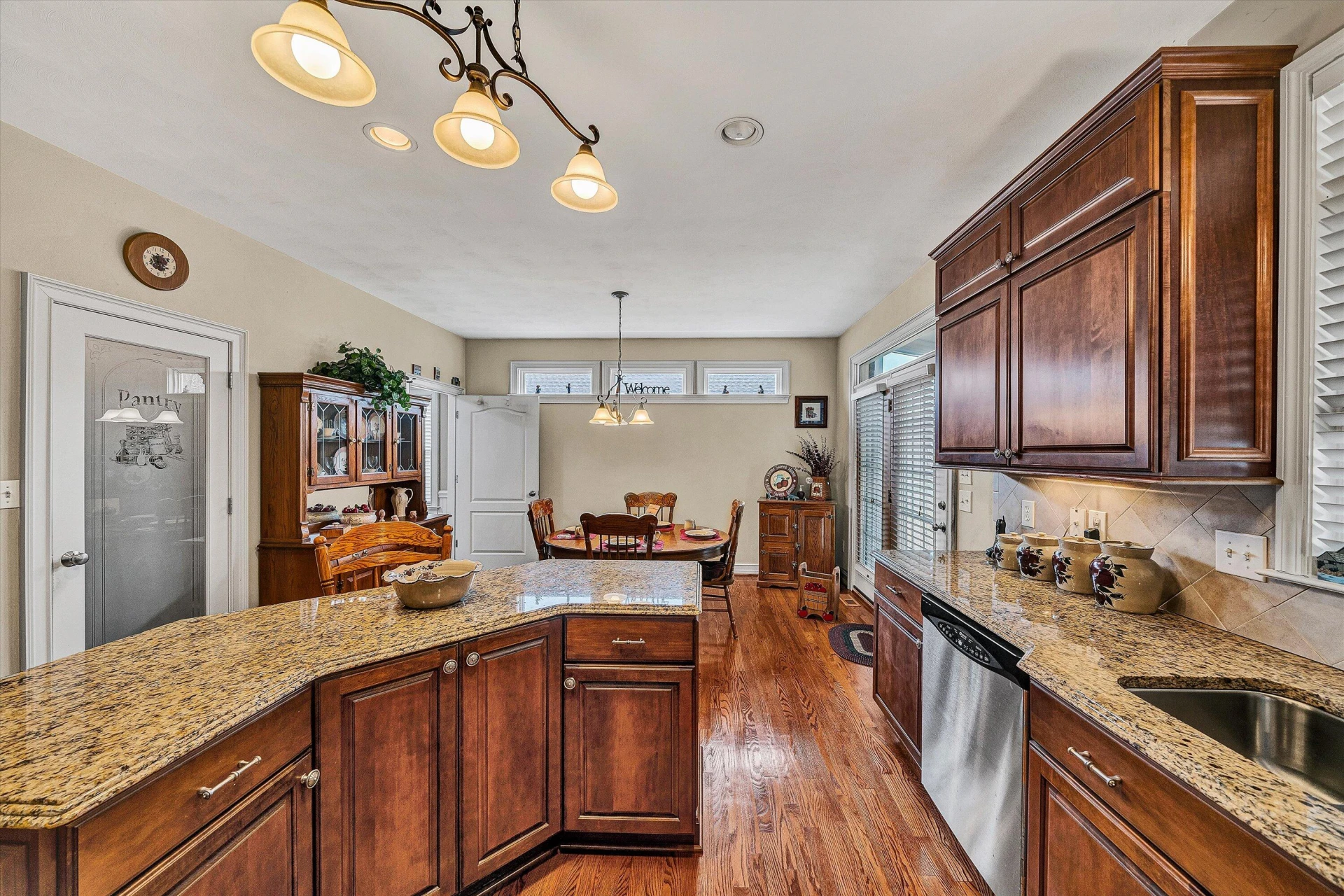 2839 MATTHEW DR - Photo 15